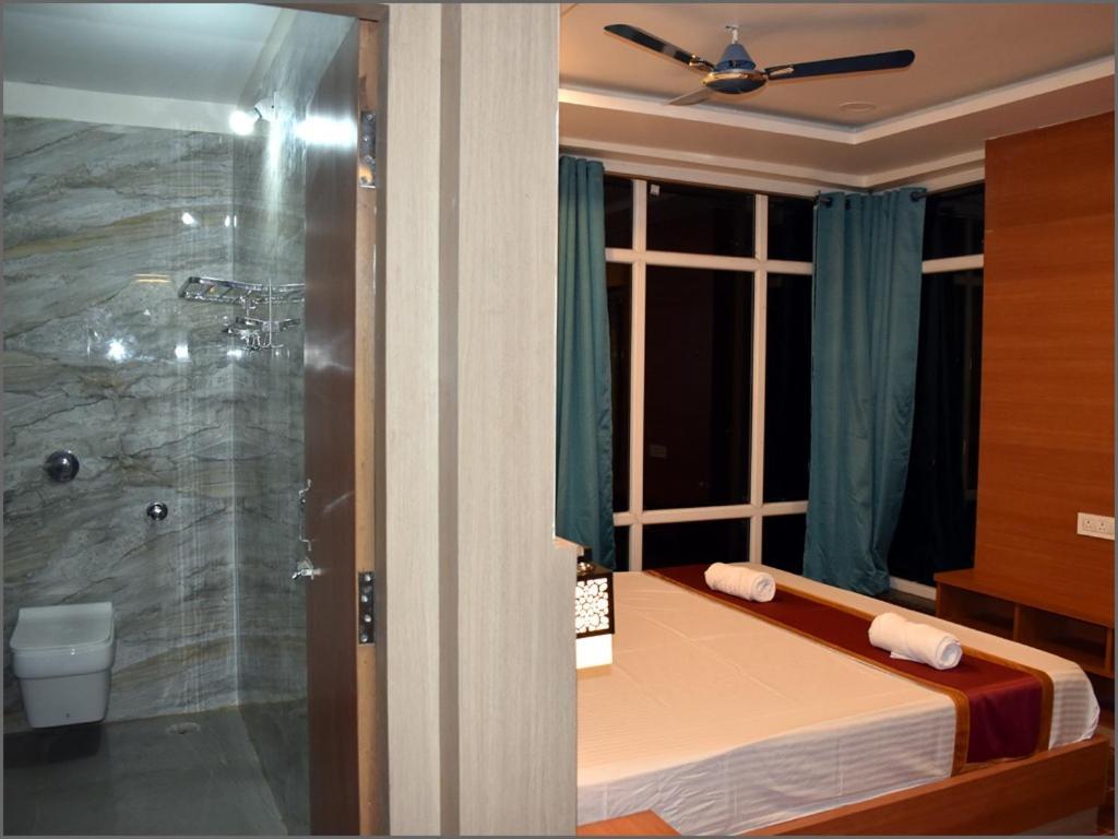 Subarnarekha Inn Jhargram Exteriér fotografie